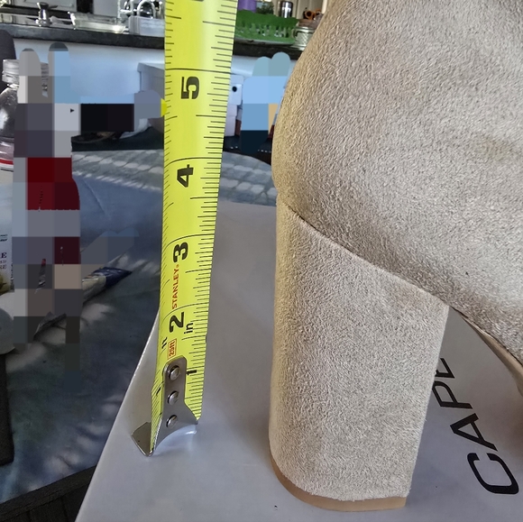 NIB! Suede Lace-Up Block Heel Booties size 10 Cape Robbin - Picture 7 of 8
